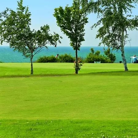 Seemoewe F183 Comfortable Dom wakacyjny